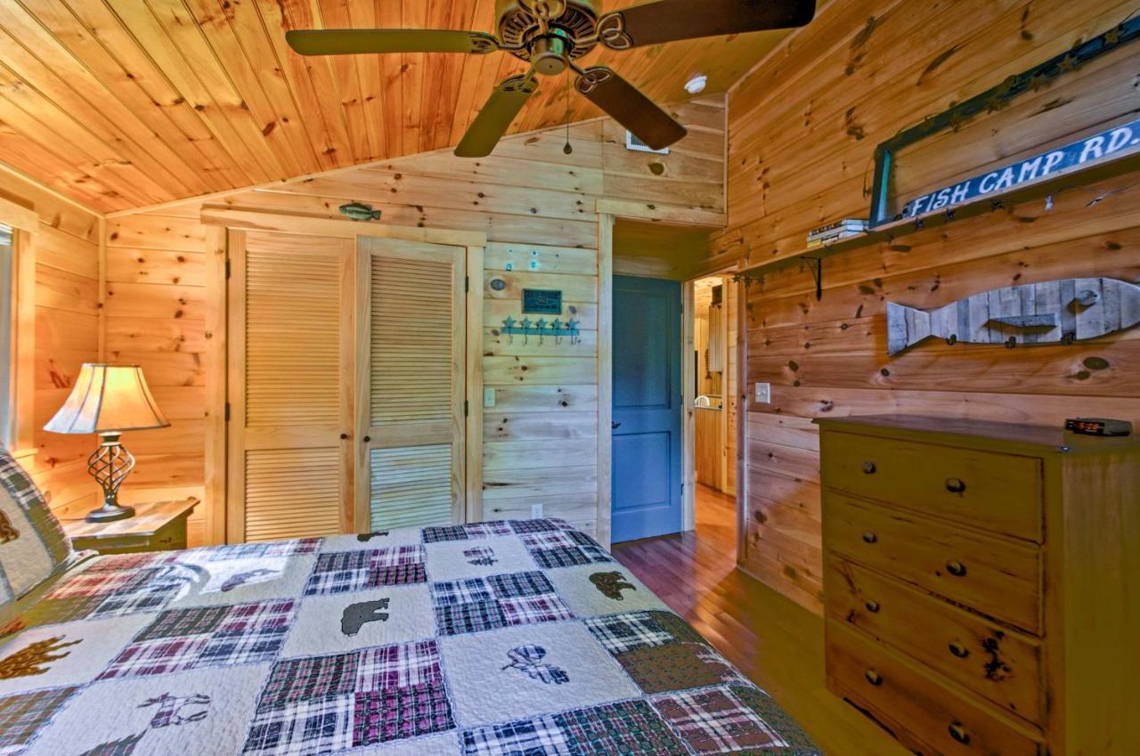 Bryson City Cabin With Fire Pit On Coopers Creek! Esterno foto