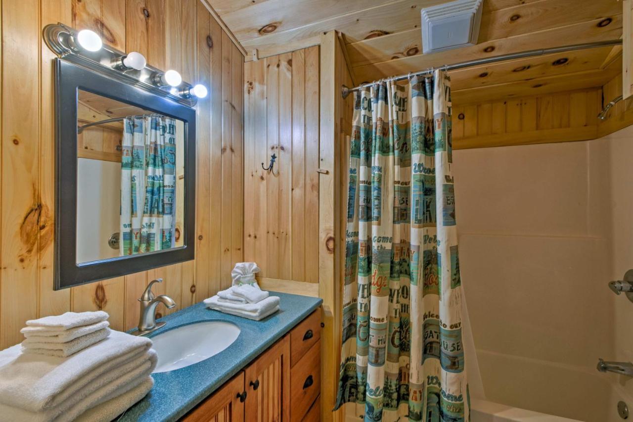Bryson City Cabin With Fire Pit On Coopers Creek! Esterno foto