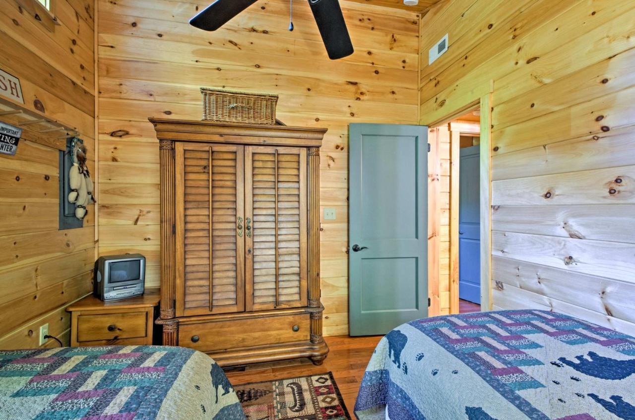 Bryson City Cabin With Fire Pit On Coopers Creek! Esterno foto
